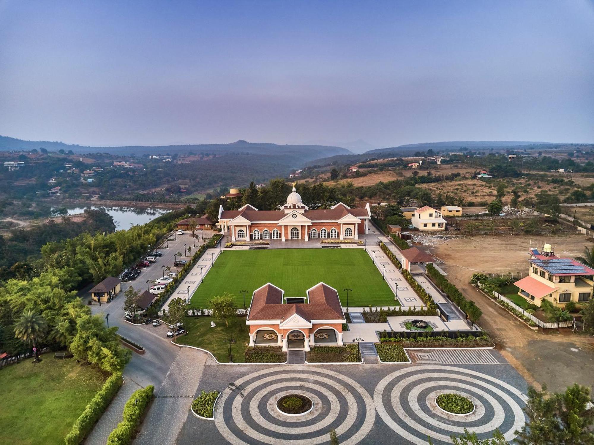 Grape County Eco Resort & Spa, Nashik Exterior foto